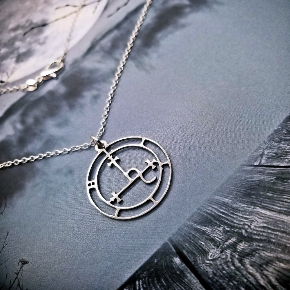 Silver Lilith Goetia Seal Necklace - Magick Occult - Picture 10 of 10